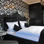 Hotel Alte Schule 3*