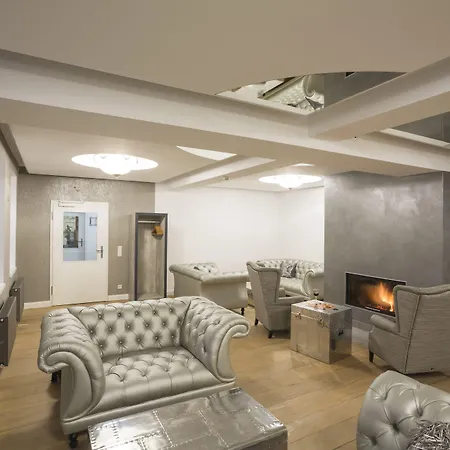 Alte Schule Hotel 3*
